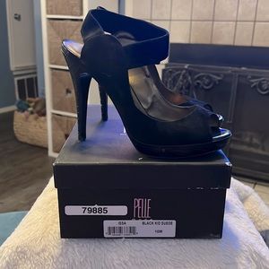 Pelle Moda Black Kid Suede Peep Toe High heels size 10